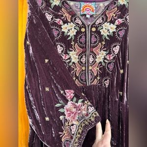 Johnny Was Size 2X purple velvelt tunic